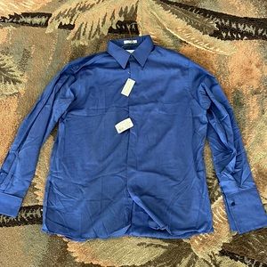 Van Heusen button down shirt
